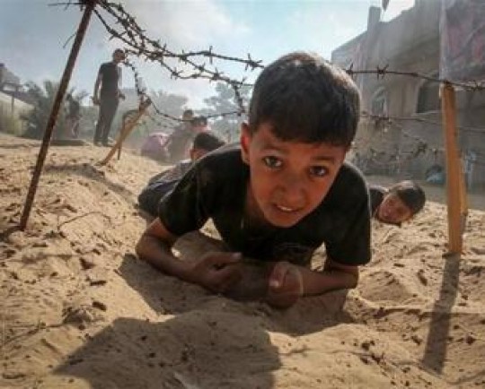 فرزندان شب مستندی از جذب نوجوانان به "کارخانه مغزشویی" داعش/ پخش تلویزیونی، امشب