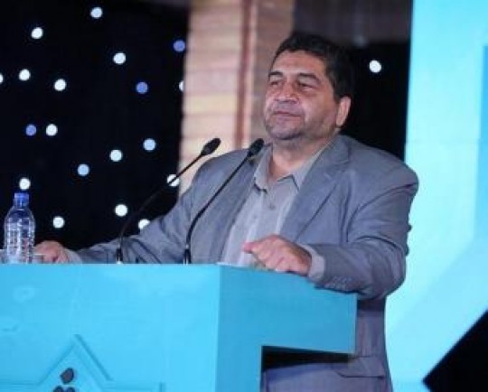  خاطره‌ای از شکست محاصره 13 روزه داعش با تدبیر حاج قاسم / اشک شوق اهالی  نُبل الزهرا 