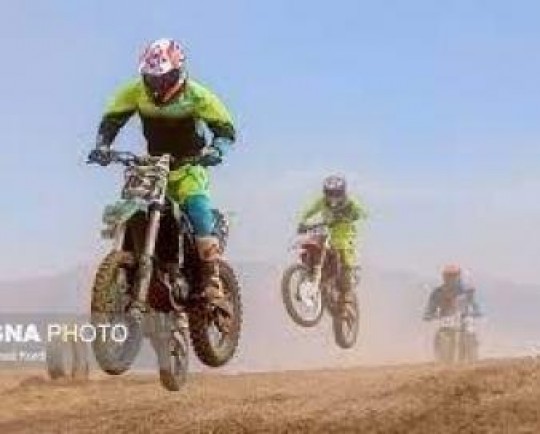 سیستان‌ و بلوچستان نایب قهرمان رقابت‌های‌ موتورکراس جنوب شرق