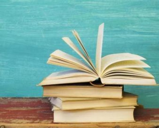 برنده جایزه کتاب سال و بازنده اخلاقمداری / حضور فعالانه برای دیدهشدن و نهایتا انصراف!