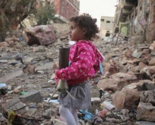 هر ۱۰ دقیقه یک کودک در یمن جان خود را از دست می دهد