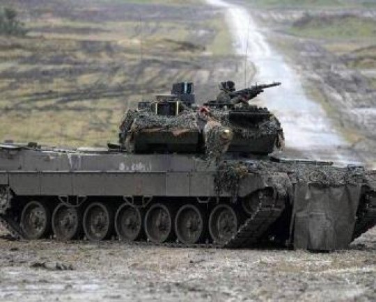 آلمان ۱۸ دستگاه تانک لئوپارد به اوکراین تحویل داد