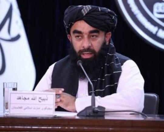 سخنگوی طالبان: برخی کشورها داعش را به بهانه‌ای برای فشار علیه کابل تبدیل کرده‌اند