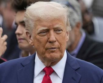 دونالد ترامپ اپل و سامسونگ را تهدید کرد