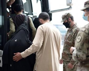 عضو کنگره آمریکا: ترامپ متحدان افغان را رها کرده است