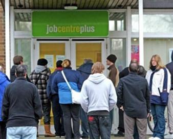 افزایش مالیات‌ها به موج تازه بیکاری در انگلیس دامن زد